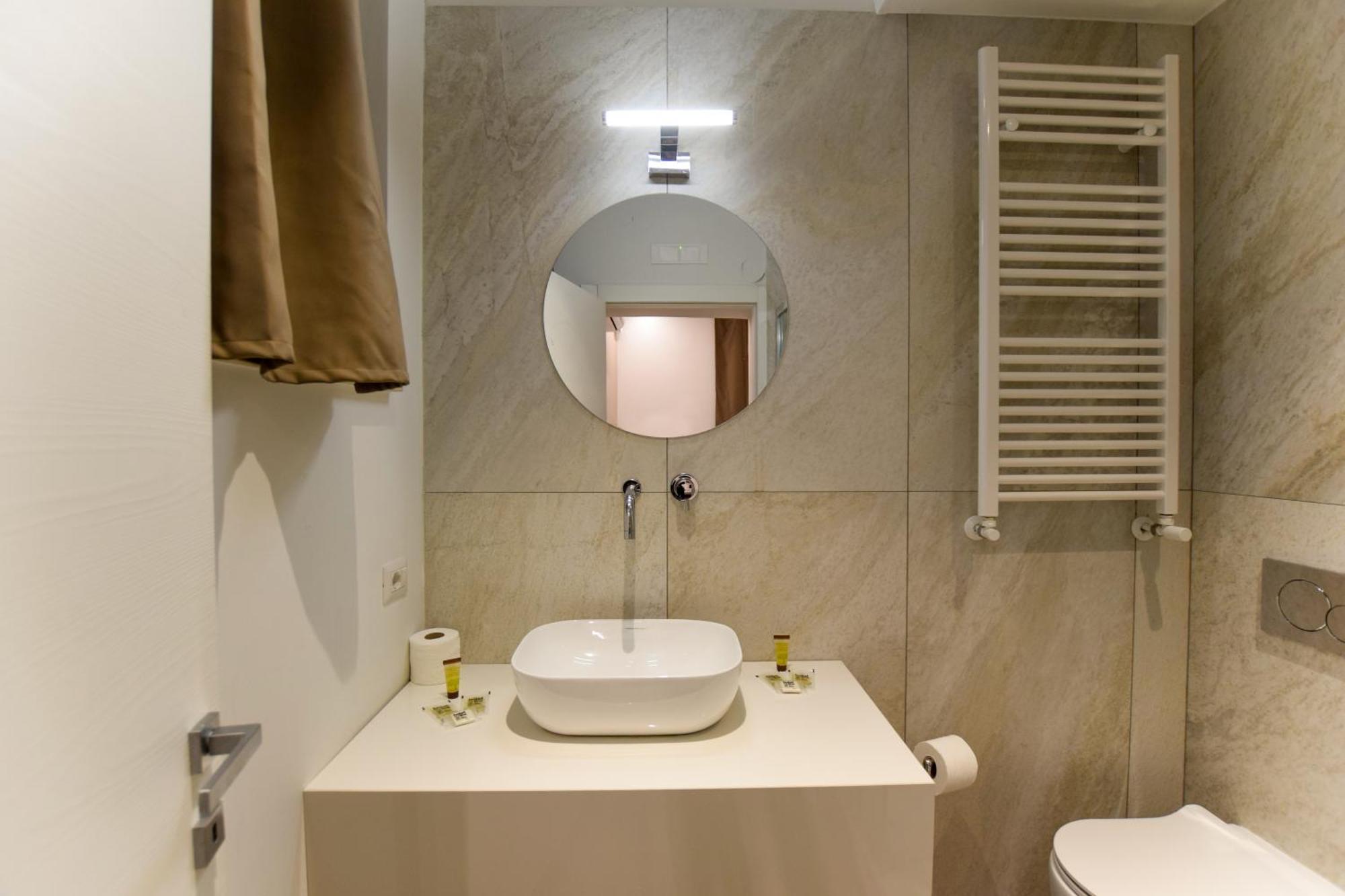 Navona Secret Stay Guest House Rom Exterior foto